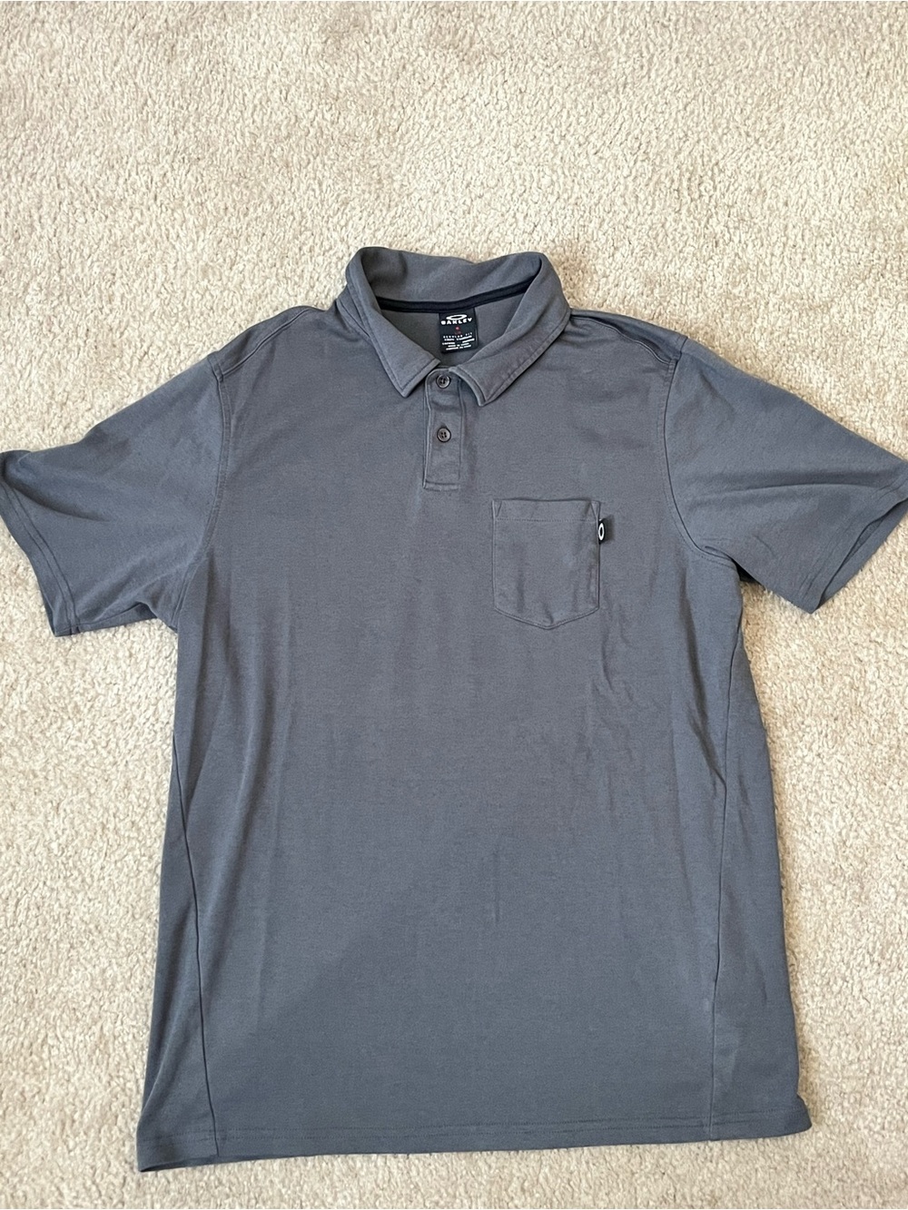 Oakley Men's Gray Short-Sleeve Pocket Polo